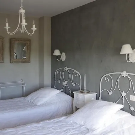 Le Manoir Des Aromes Hotel Brugny-Vaudancourt Exterior photo